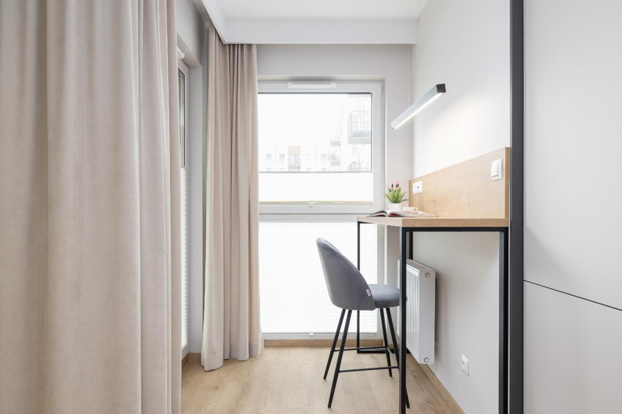 Bright Apartment In Krakow With Garden, Air Conditioning, Parking And Desk By Renters Prestige Esterno foto